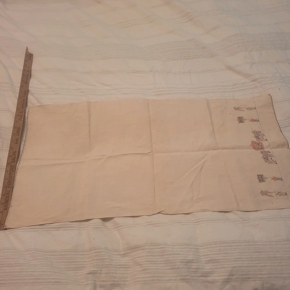 Embroidered Beach Scene Cotton Tablecloth in Cream - Picture 5 of 6